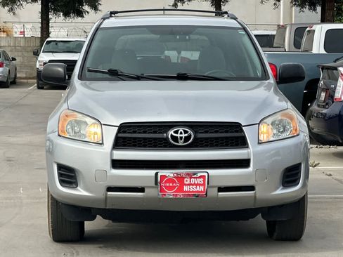 Used 2011 Toyota RAV4 2WD w/ Upgrade Value Pkg image 11