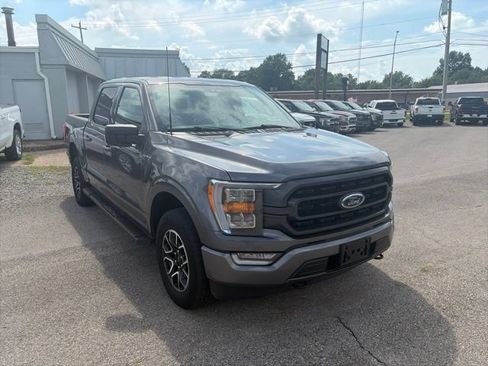 Used 2022 Ford F150 XLT w/ Equipment Group 302A High AWD/4WD image 8
