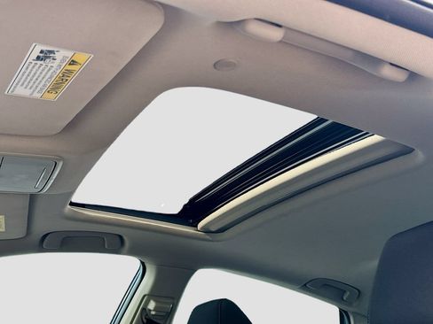 Used 2023 Honda Accord EX image 21