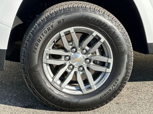 Certified 2024 Chevrolet Colorado LT image 35