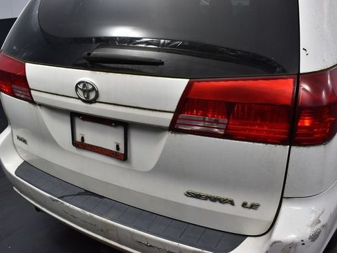 Used 2004 Toyota Sienna LE FWD image 17