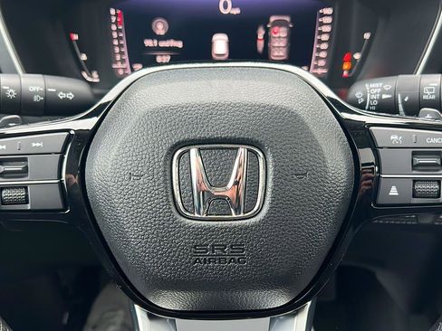 New 2026 Honda Pilot Touring image 32