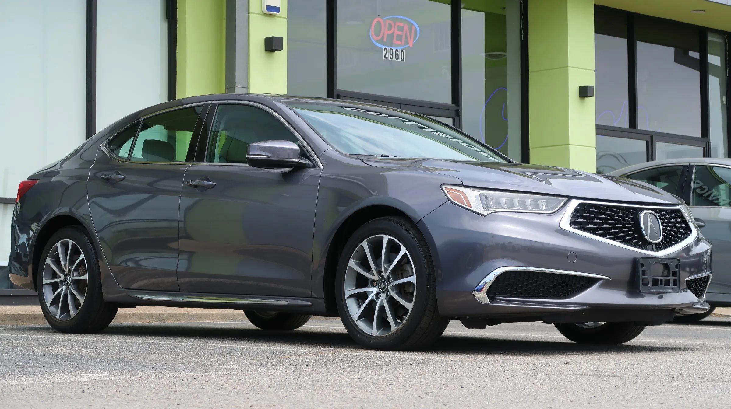 Used 2018 Acura TLX w/ Technology Package FWD image 6