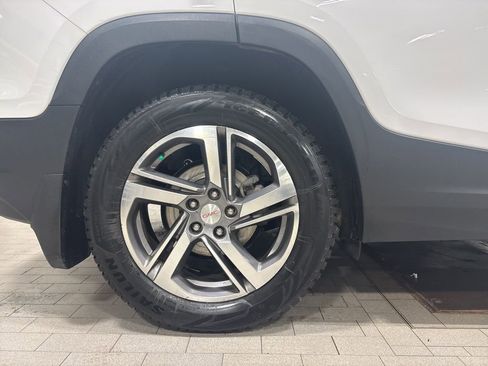 Used 2020 GMC Terrain SLT w/ Preferred Package image 25