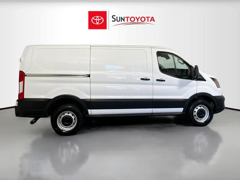 Used 2023 Ford Transit 250 Low Roof image 2