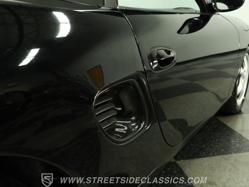 Used 1999 Porsche Boxster RWD image 27
