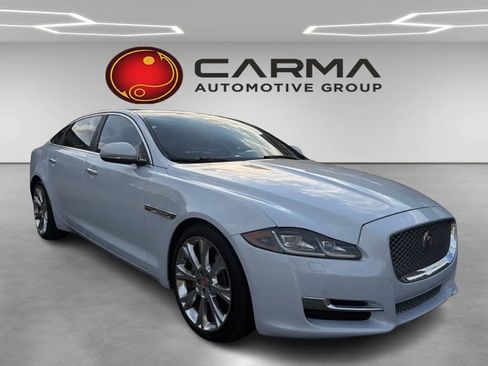 Used 2016 Jaguar XJ L Portfolio RWD image 7