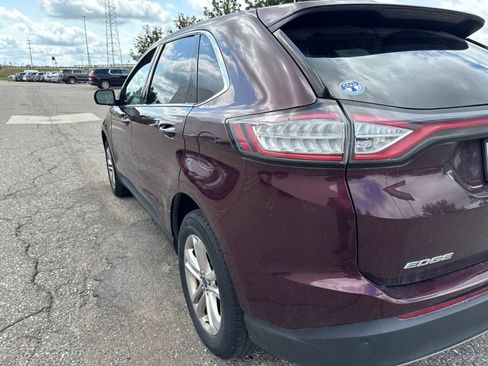 Used 2017 Ford Edge SEL w/ Equipment Group 201A AWD/4WD image 5