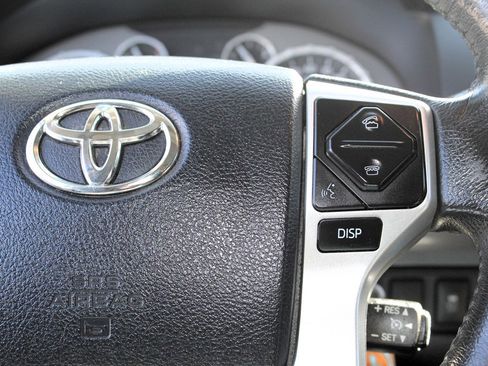 Used 2014 Toyota Tundra Platinum image 16