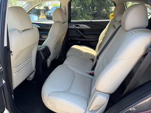Used 2022 MAZDA CX-9 Touring w/ Touring Premium Package AWD/4WD image 26