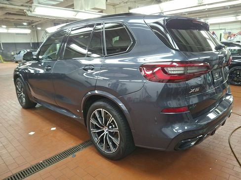 Certified 2022 BMW X5 xDrive40i w/ M Sport Package image 6