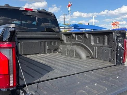 Used 2024 Ford F150 Lariat w/ Equipment Group 502A High AWD/4WD image 17