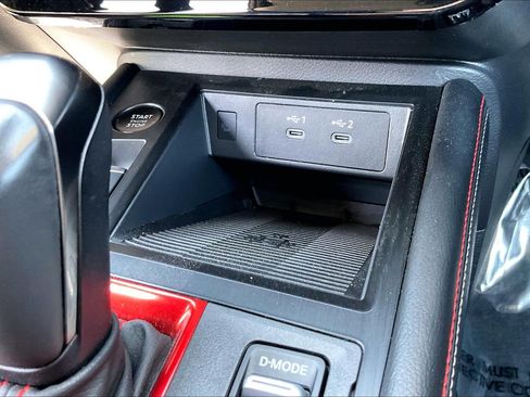 Used 2025 Nissan Kicks SR FWD image 35