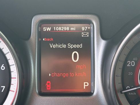 Used 2019 Dodge Journey Crossroad FWD image 18