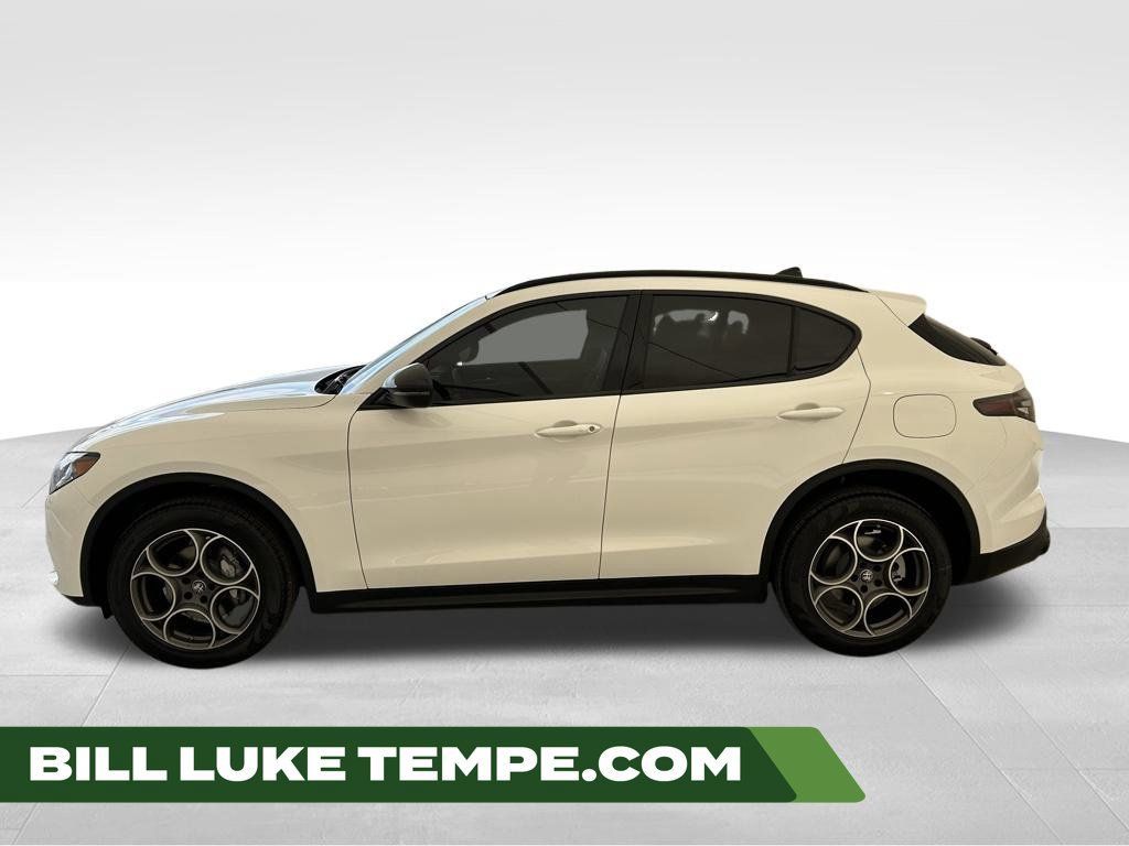 New 2025 Alfa Romeo Stelvio Sprint w/ Convenience Package AWD/4WD image 1