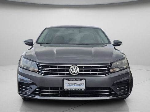 Used 2017 Volkswagen Passat 1.8T R-Line FWD image 3