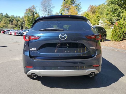 New 2025 MAZDA CX-5 Signature image 4