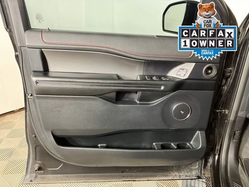 Used 2021 Ford Expedition Limited image 23