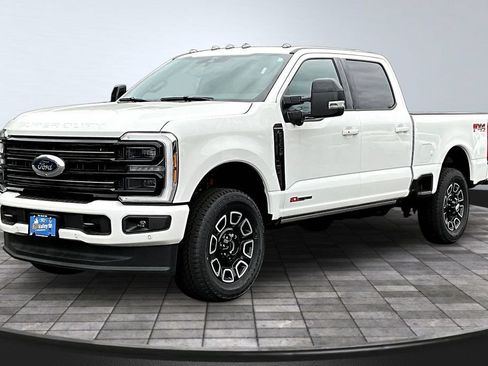 New 2026 Ford F250 Platinum AWD/4WD image 2