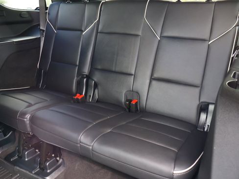 Certified 2025 Cadillac Escalade Premium Luxury w/ LPO, Floor Liner Package image 28