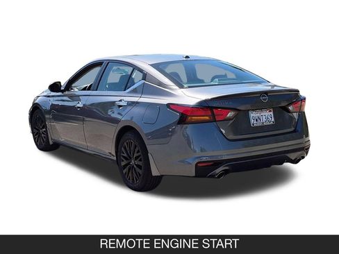 Used 2025 Nissan Altima 2.5 SV w/ SV Special Edition Package FWD image 7