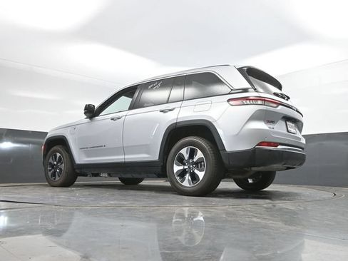 Used 2024 Jeep Grand Cherokee Limited 4xe AWD/4WD image 53