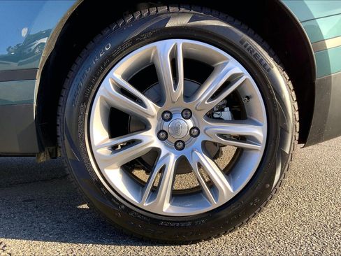 New 2026 Land Rover Range Rover Velar S image 17