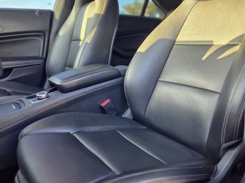 Used 2016 Mercedes-Benz CLA 250 4MATIC image 28