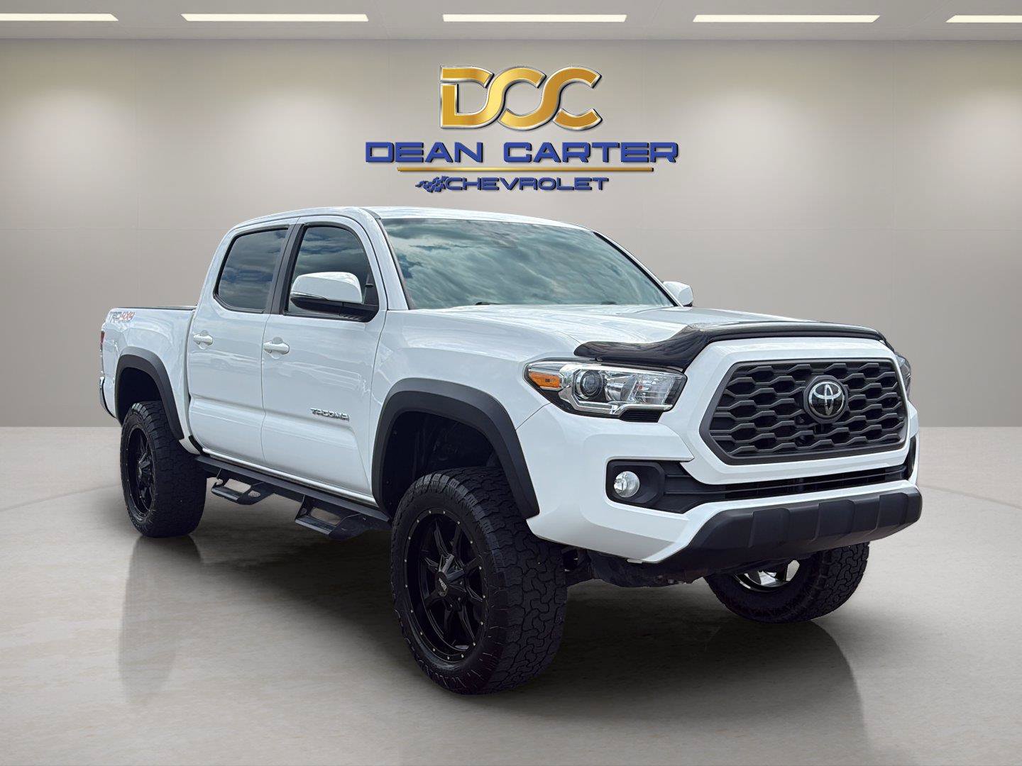 Used 2022 Toyota Tacoma TRD Off-Road AWD/4WD image 7