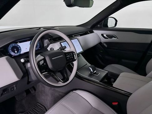 Used 2026 Land Rover Range Rover Velar S AWD/4WD image 9