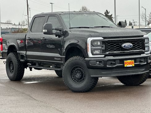 Used 2024 Ford F250 Lariat w/ Sport Appearance Package image 2