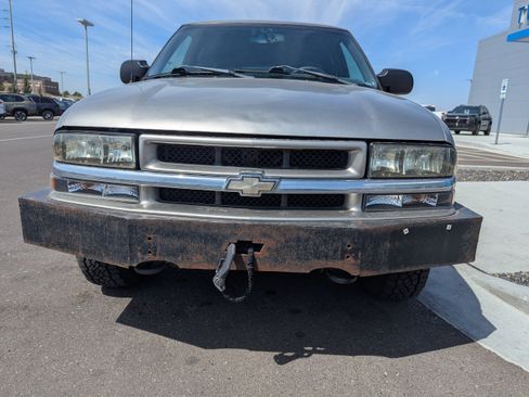 Used 2001 GMC Jimmy SLT w/ SLT Luxury Equipment Group AWD/4WD image 5