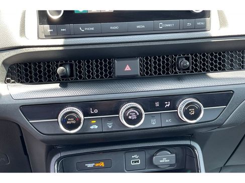 Used 2024 Honda CR-V LX image 27