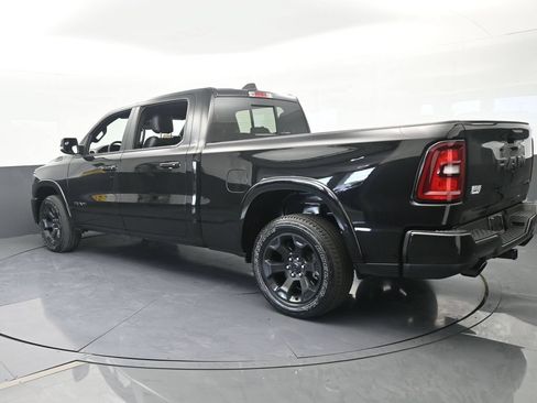 Used 2025 RAM 1500 Big Horn AWD/4WD image 4
