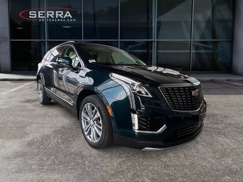 Certified 2024 Cadillac XT5 Premium Luxury w/ LPO, Floor Liner Package AWD/4WD image 5