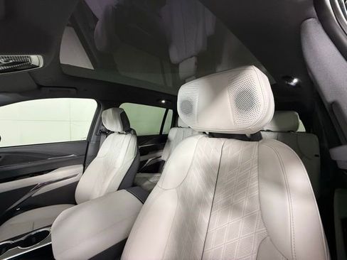 New 2026 Cadillac Escalade IQ Luxury 1 image 18