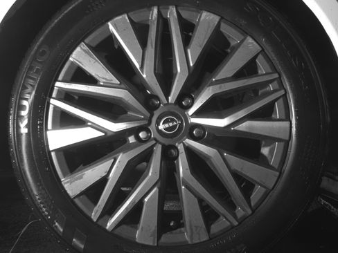 Used 2025 Nissan Altima 2.5 SV FWD image 15