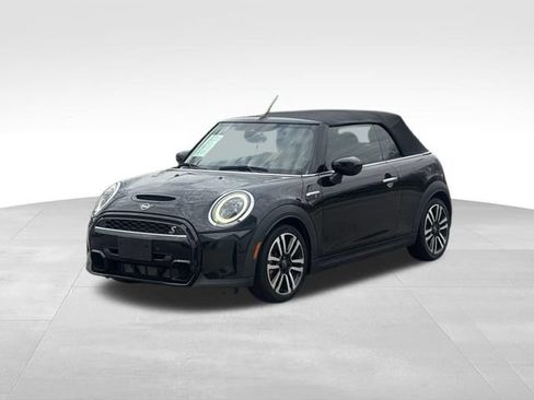 Used 2023 MINI Cooper S w/ Signature Upholstery Package FWD image 9