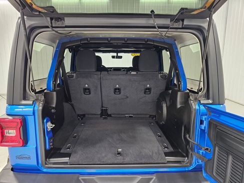 Used 2021 Jeep Wrangler Unlimited Sport AWD/4WD image 15