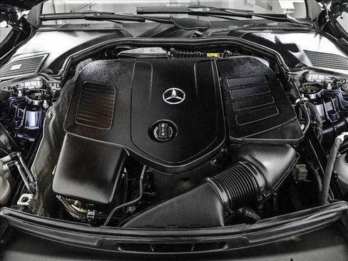 Used 2023 Mercedes-Benz C 300 4MATIC Sedan image 25