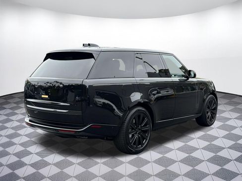 New 2026 Land Rover Range Rover SE AWD/4WD image 9