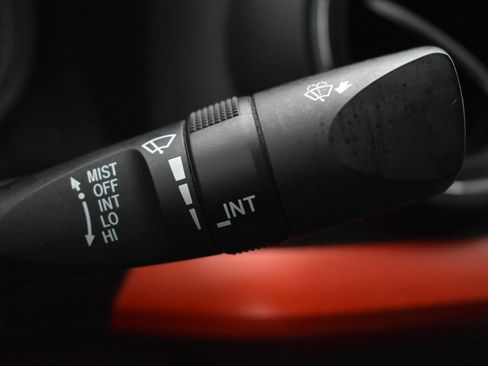 Used 2020 Toyota Tacoma TRD Off-Road AWD/4WD image 24
