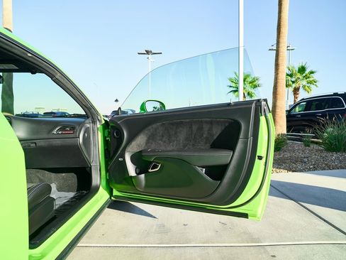 Used 2023 Dodge Challenger SRT Hellcat image 16