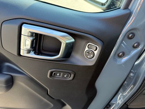 New 2026 Jeep Gladiator Rubicon image 11