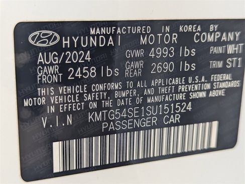 Used 2025 Genesis G70 3.3T Advanced image 29