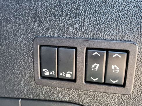 Used 2017 Chevrolet Tahoe Premier AWD/4WD image 15