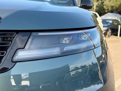 New 2026 Land Rover Range Rover Sport Dynamic SE image 9
