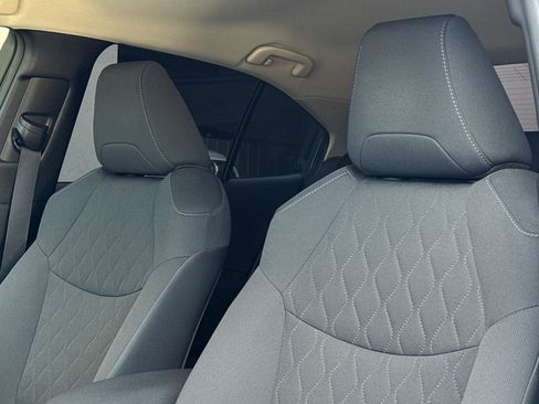 Used 2022 Toyota Corolla LE FWD image 25