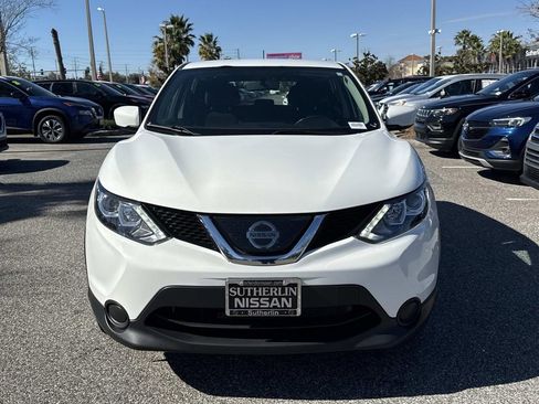 Used 2019 Nissan Rogue Sport S image 9
