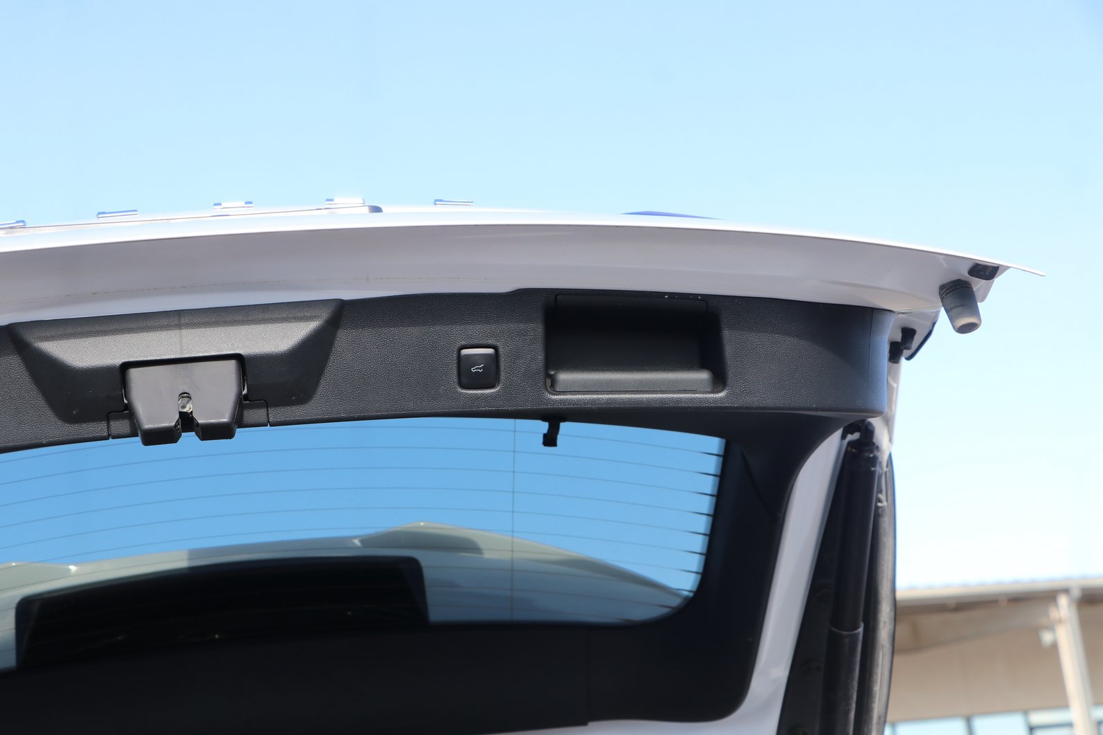 Used 2023 Ford Escape ST-Line w/ Tech Pack #1 FWD image 31